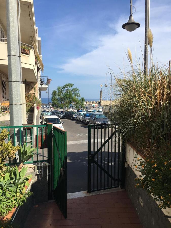 Da Alfio Apartment Acireale Exterior photo
